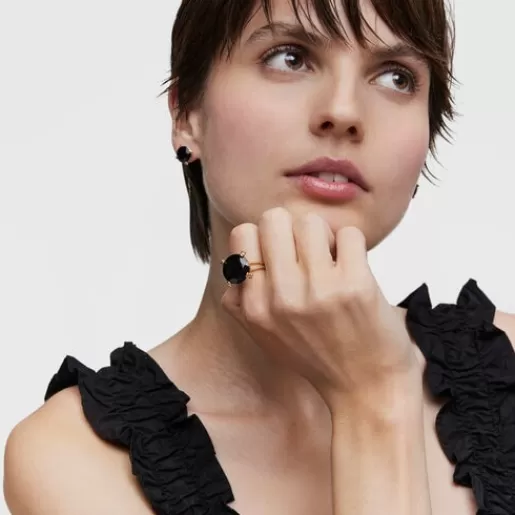 Online Ring with 18kt gold plating over silver and onyx Cachito Mío Silver Rings | Medium Rings